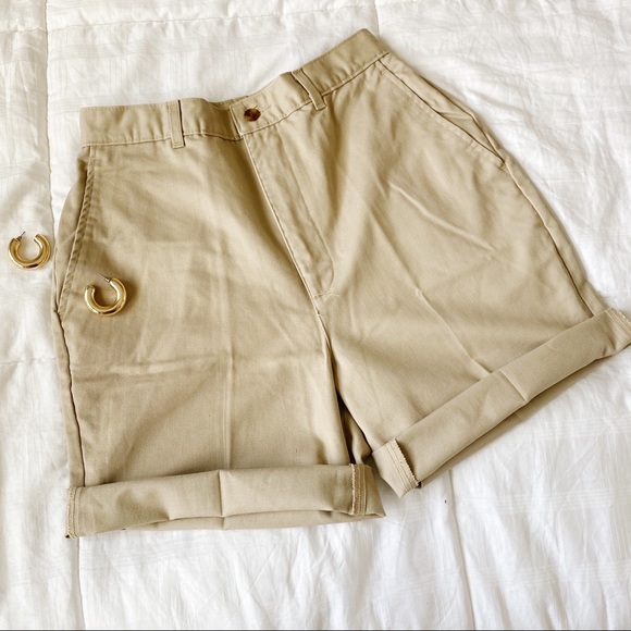 Vintage Pants - Vintage High Waisted Caramel Cargo Shorts